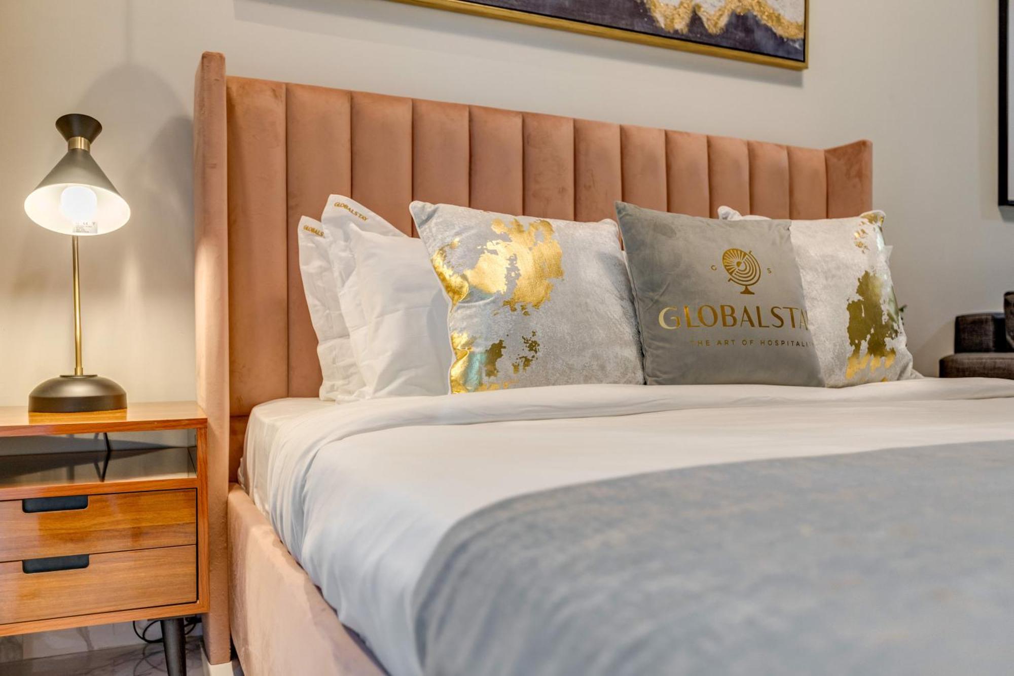 דובאי Globalstay J One Tower Apartments At Pearl Of Uae מראה חיצוני תמונה